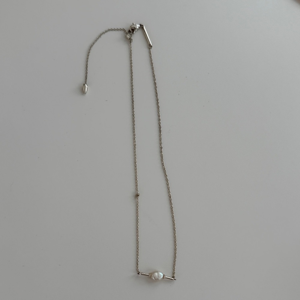 Sterling Silver Pearl Bar Pendant Necklace - White